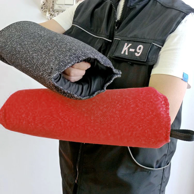Mangas de entrenamiento para p - Interactive Squeaky Plush Dog Toy reseña y precio