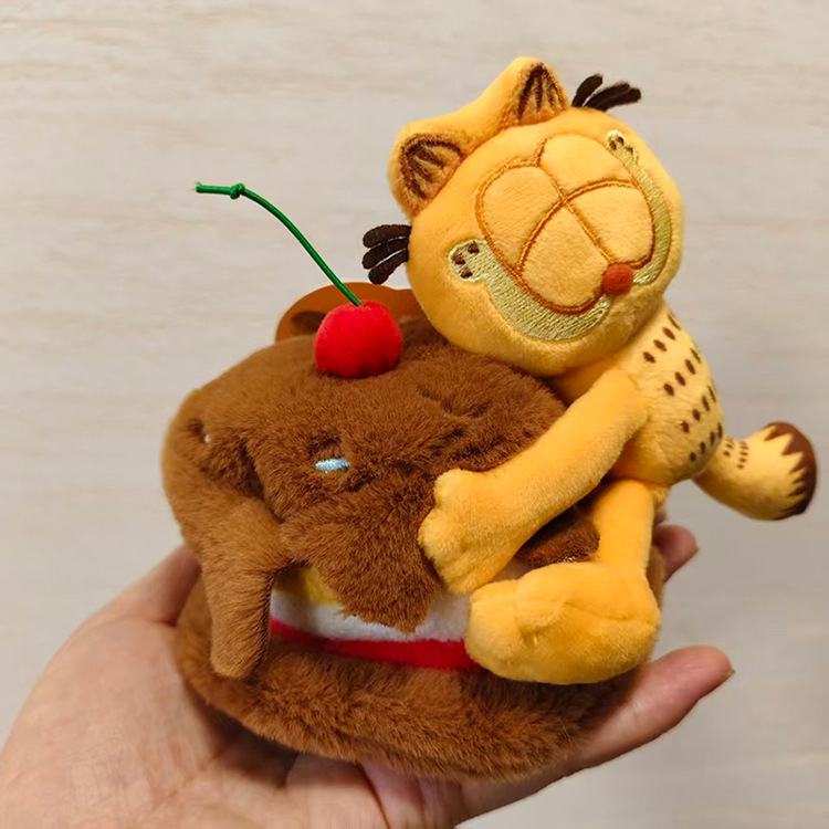 Peluches Originales de Garfiel - Cat Toys reseña y precio
