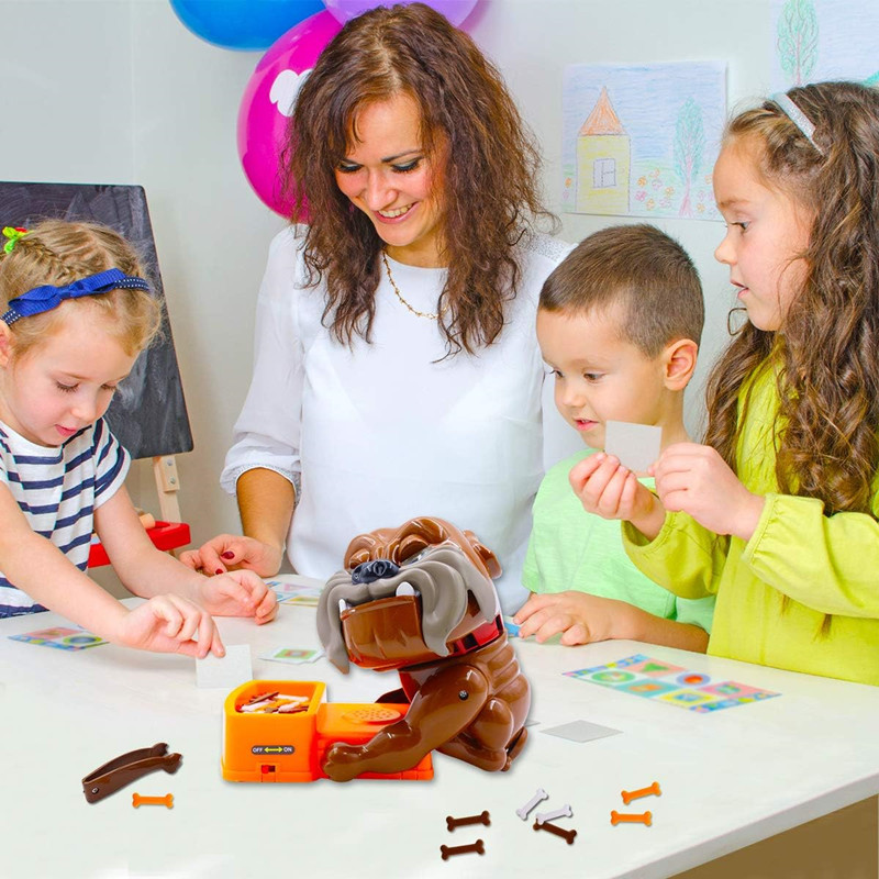 Juegos interactivos para padre - Interactive Squeaky Plush Dog Toy reseña y precio